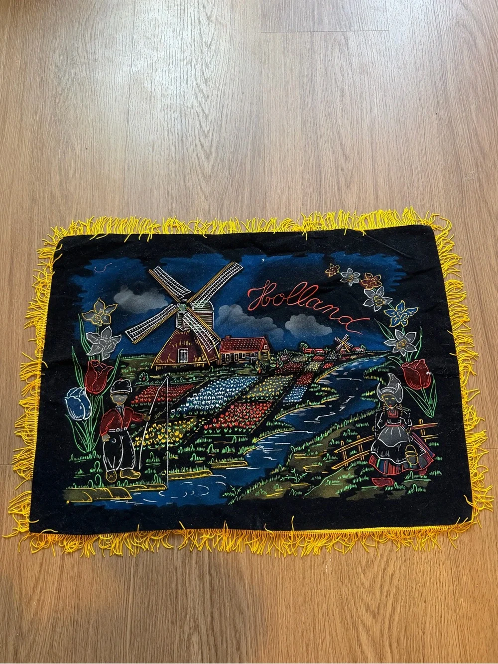 Holland Netherlands Souvenir Velvet Textile Windmill Tulips Dutch Fringe Decor